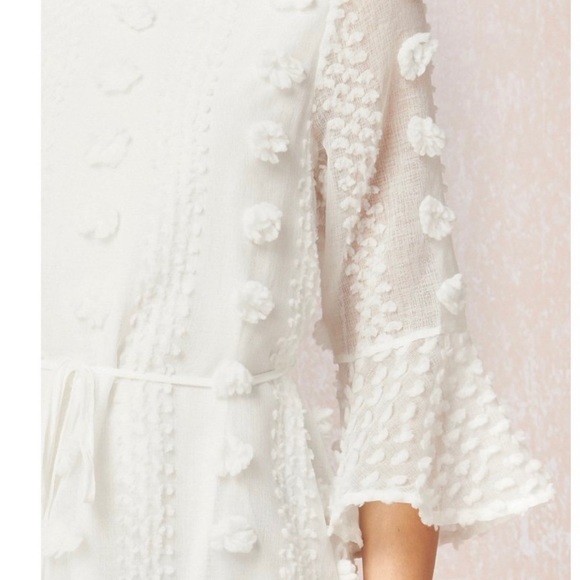 Boho white dress with flare skirt and bell sleeves - Picture 4 of 4